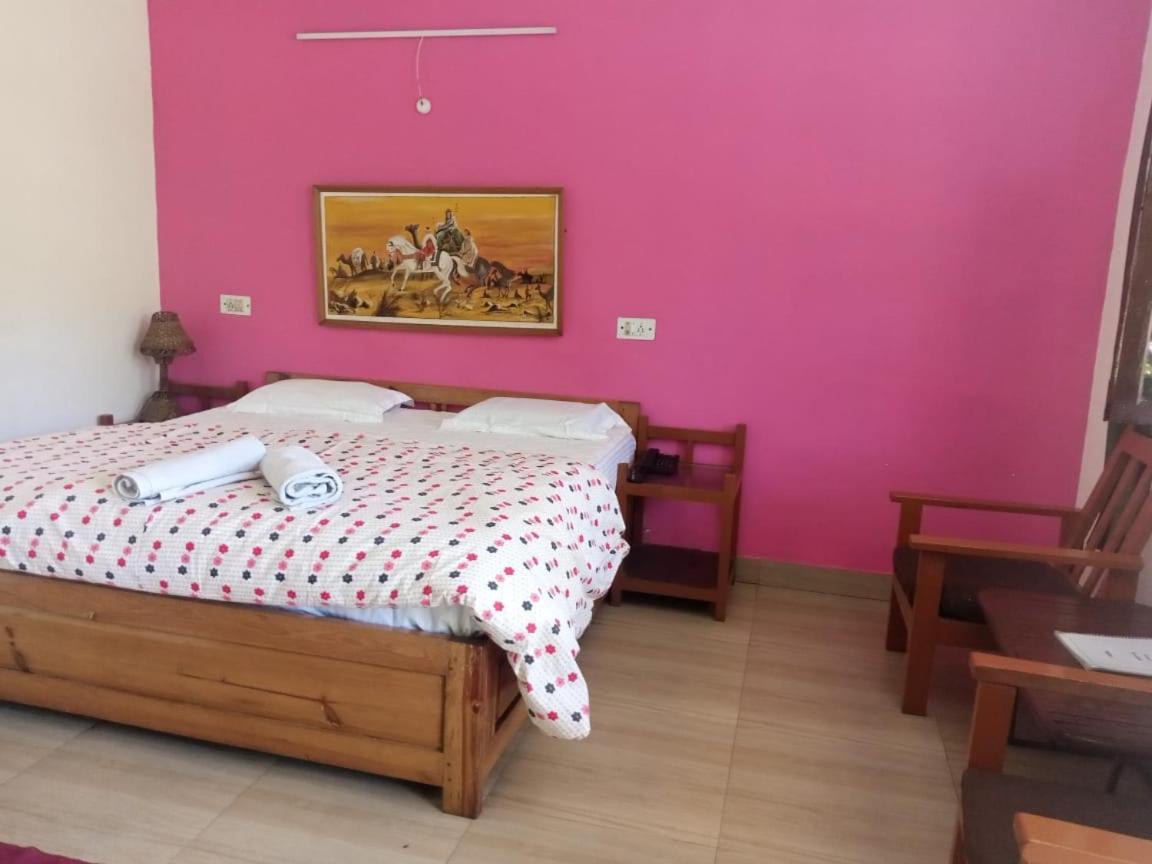 The Royal Mountain Hotel Ránikhet Kültér fotó